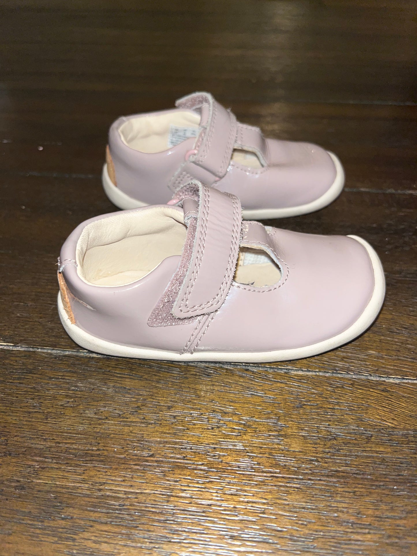 Clarks Girls' Roamer Go Shoe Pink Patent 5