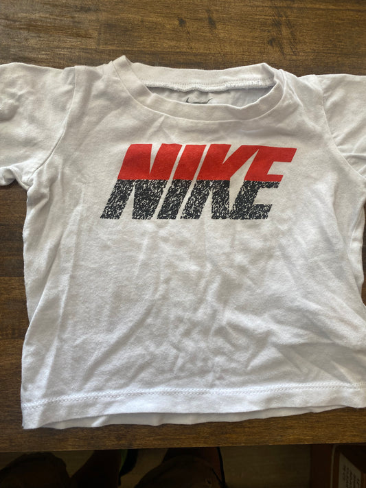 Nike 12M Top