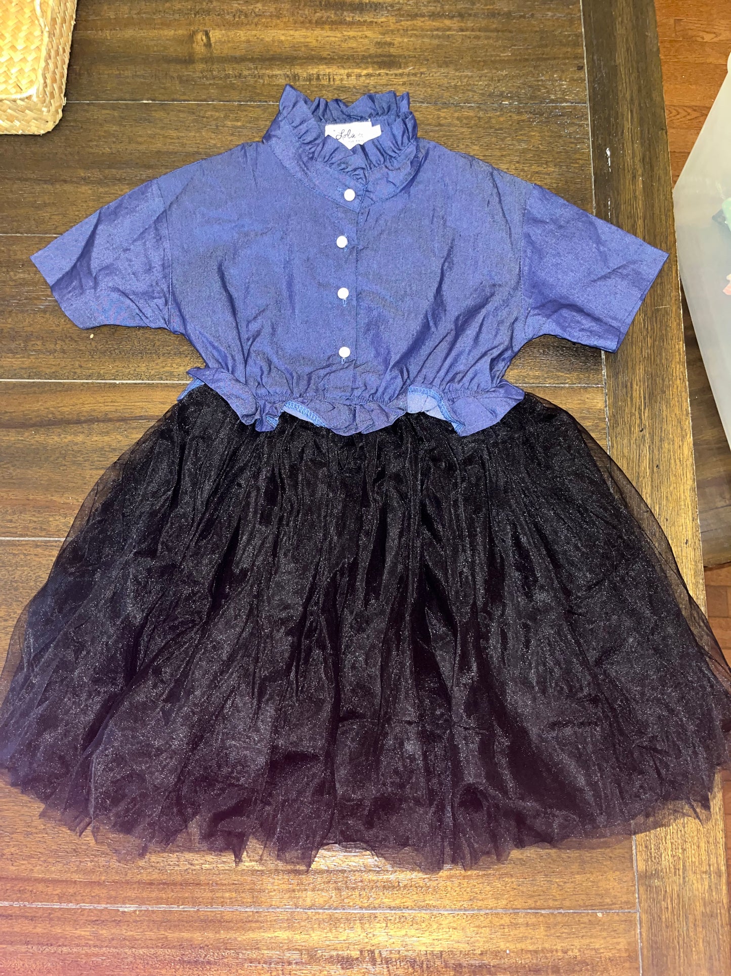 NWOT Lola & The Boys 8 Dress