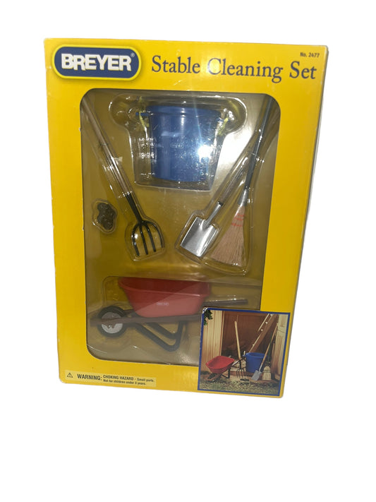 NWT Breyer Stable Cleaning Set