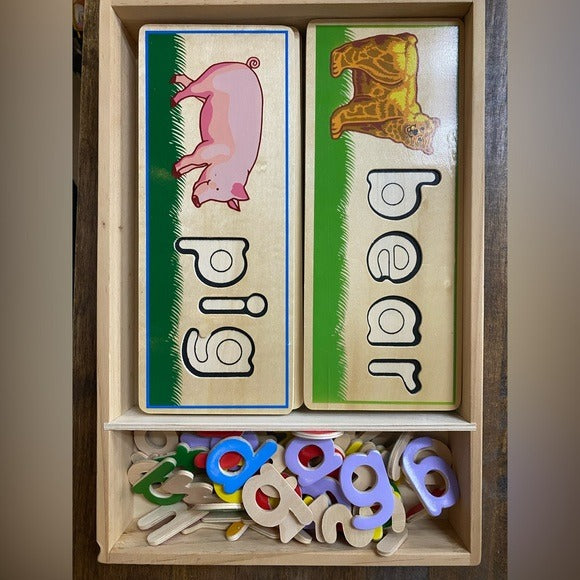 Melissa & Doug See & Spell