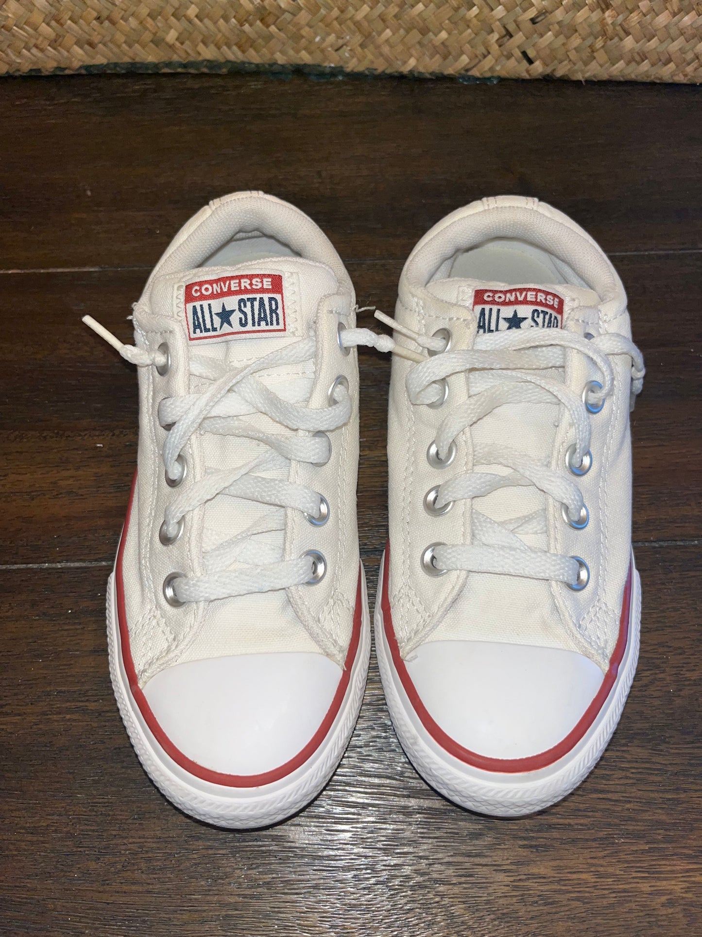 Converse Chuck Taylor All Star Madison White Sneakers Little Kids Size 1